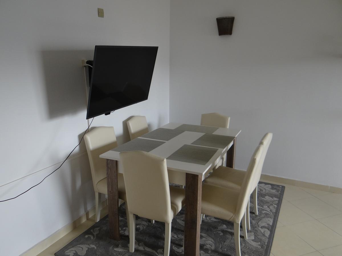 New Center Front De Mer Apartment Tangier